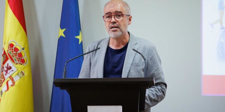 Sordo (CCOO) dice que las medidas de Sánchez "suenan bien" pero pide consensuarlas con los agentes sociales