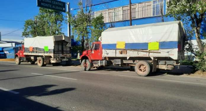 Transportistas del CIT protestan en cruceros de Oaxaca, exigen libertad de su líder