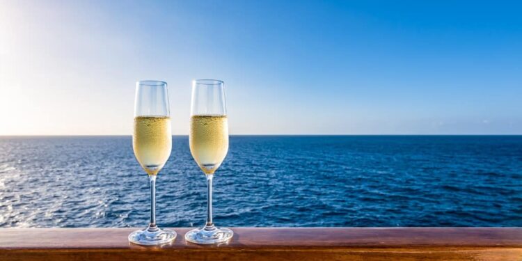 Una pareja española paga 152.000 euros en el crucero más caro para dar la vuelta al mundo