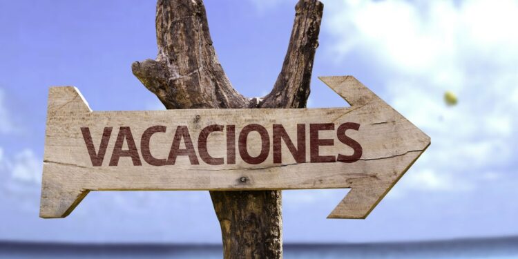 ¿Saldrás de viaje pronto? No cometas estos 10 errores financieros