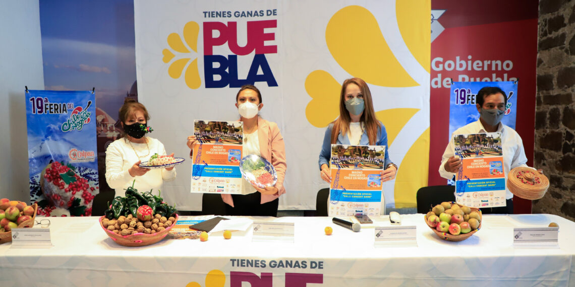 Organiza Calpan decimonovena Feria del Chile en Nogada