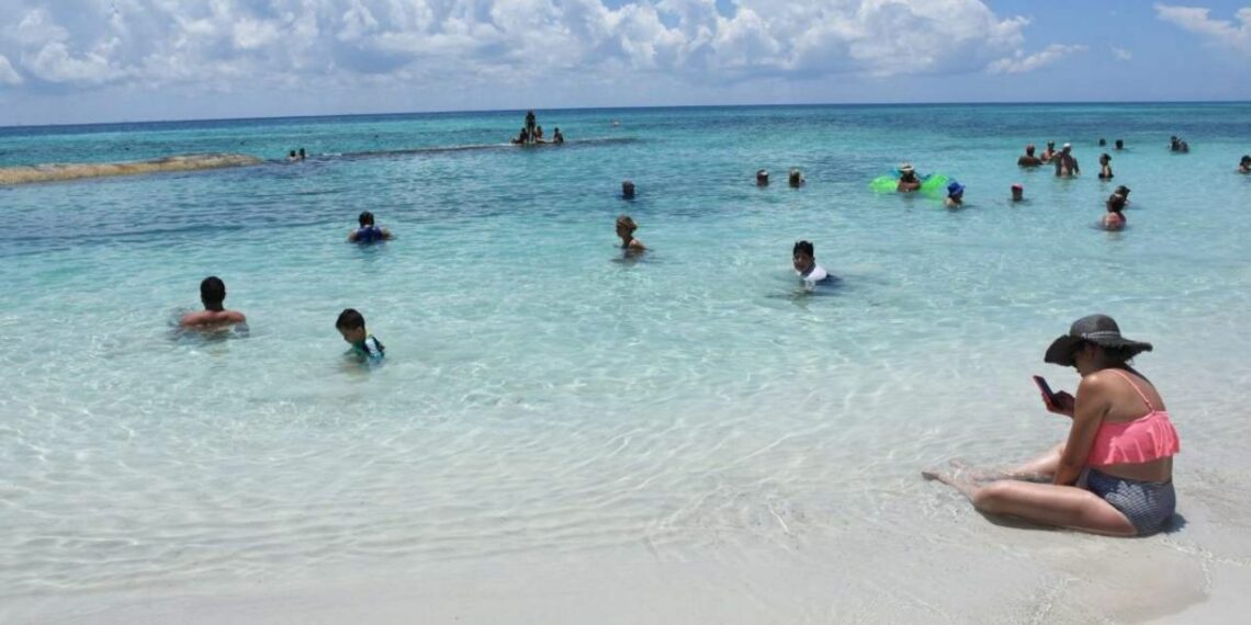 ¡Hay 'chamba' en Playa del Carmen! Vacantes y requisitos para trabajar en una cadena de hoteles