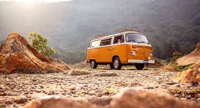 ¿Viajarás en combi? Sigue estos consejos y ten una gran aventura
