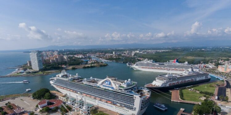 200 mil cruceristas han llegado a Vallarta en el año