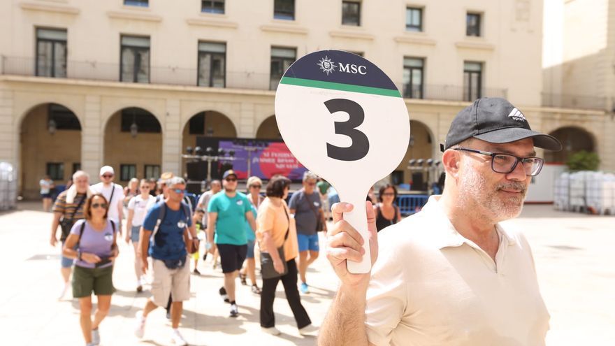 MSC prevé mover este verano 20.000 turistas en Alicante en su primera experiencia como base de su cruceros