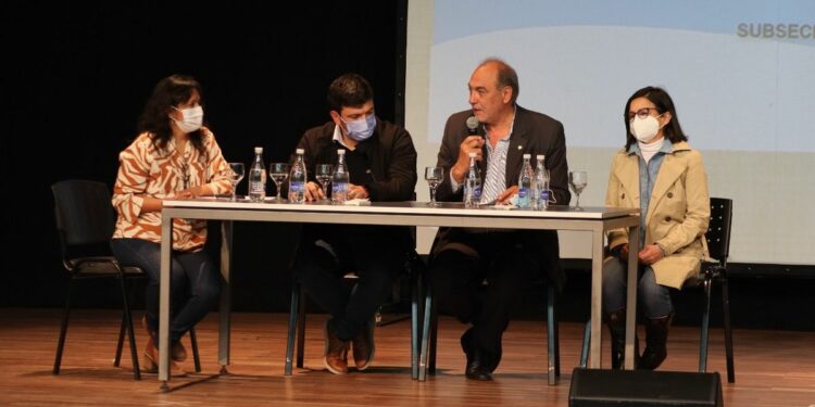 303 agentes de Atención Primaria de la Salud accederán a becas