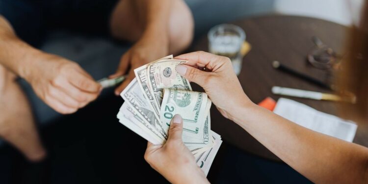 5 cosas que debes evitar hacer para ahorrar durante tu viaje