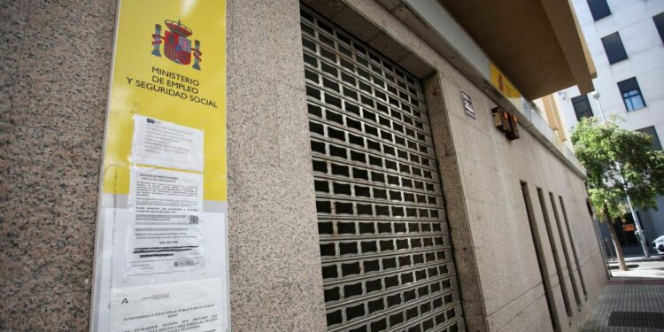 689 desempleados más en julio