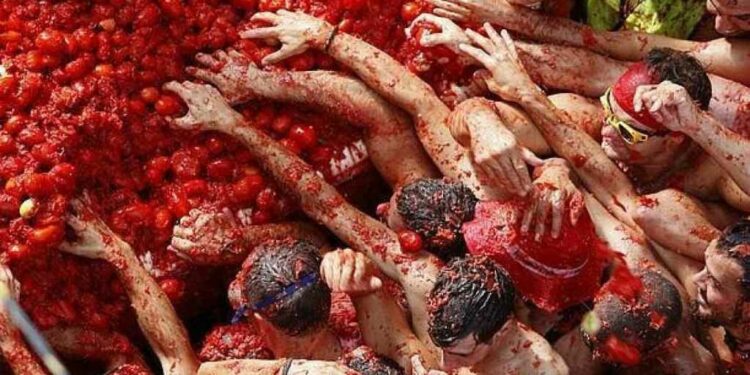 Fiesta de La Tomatina en Buñol.