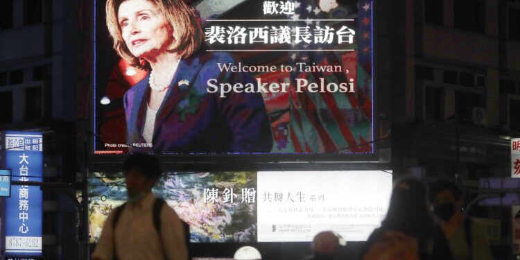 AP EXPLICA: ¿Por qué Pelosi va a Taiwán y China se molesta?