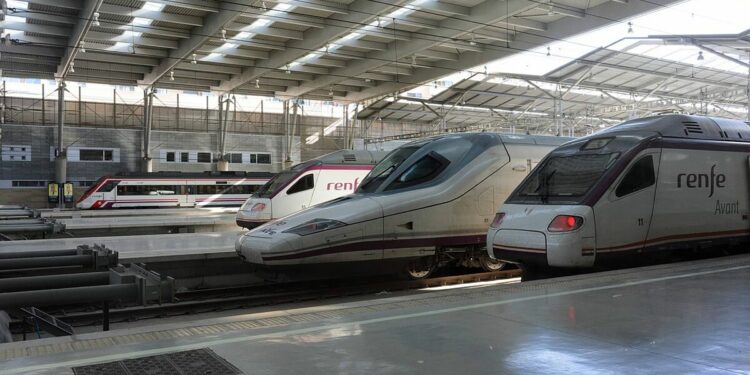 Abono gratuito Renfe: plazos, tipos, viajes mnimos y cmo comprar