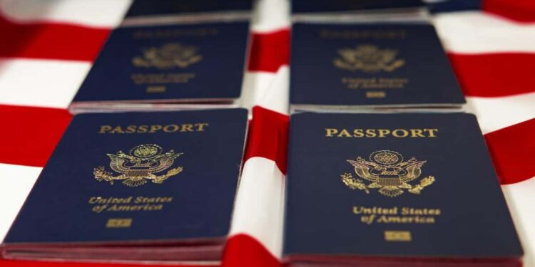 Agentes de viajes ayudan a sacar visa americana