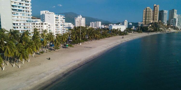 Anuncian cierre de playas y ríos de Santa Marta para su oxigenación