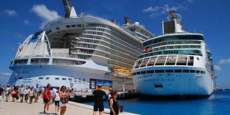 Arriban a México 2.6 millones de cruceristas de enero a mayo de 2022 - Almomento