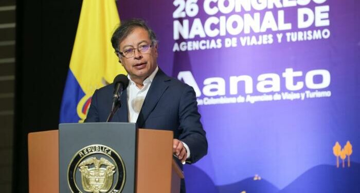 Avianca es una nostalgia de Colombia: Petro 1 25 agosto, 2022