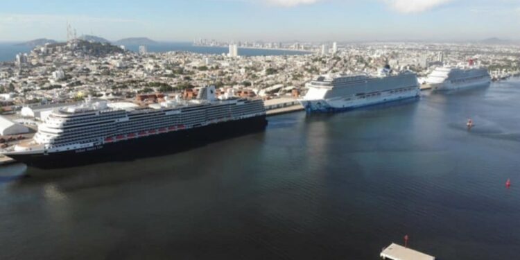 Canal de navegación en Mazatlán ya tiene profundidad