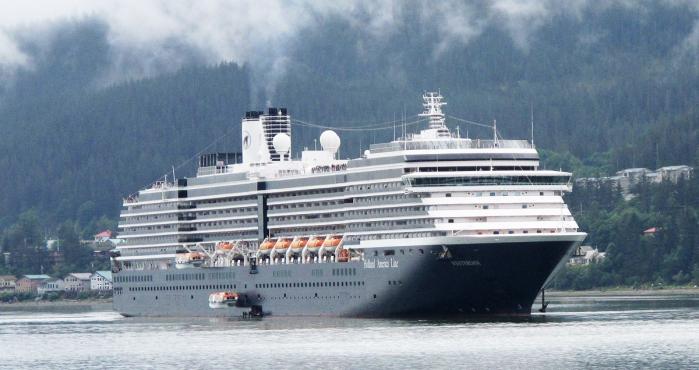 Carnival permitirá navegar en sus cruceros a no vacunados contra covid-19