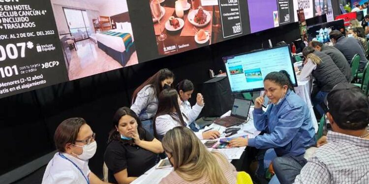 Continua el Outelt de viajes de estropical.com