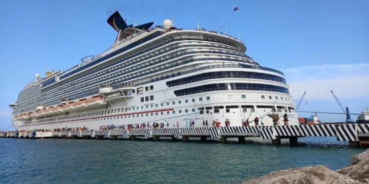 Cruceros en Cozumel: Llegarán 13 'hoteles flotantes' del 22 al 27 de agosto