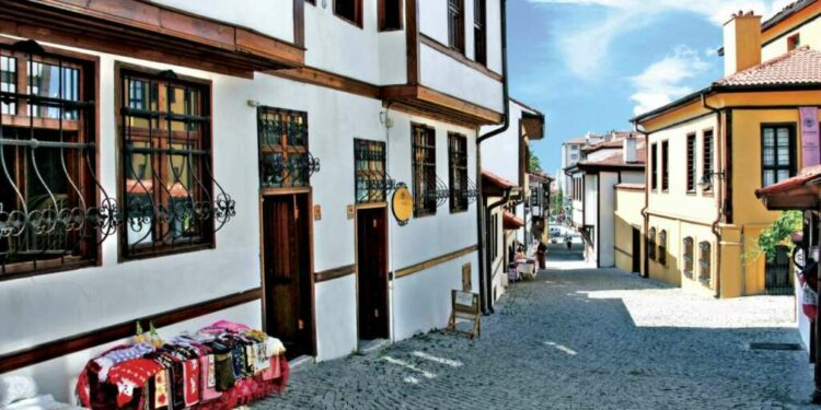 Cuatro viajes por carretera para soñar con Turquía