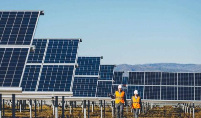 EMPRESA / Agentes comerciales, el secreto para incrementar las ventas de instalaciones fotovoltaicas