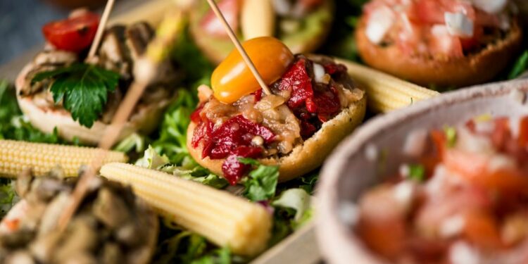 El cofundador de Whole Foods Market lanzaría una cadena de restaurantes vegetarianos en 2023.