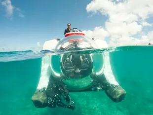 Un U-Boat en acción en la costa sur de Curaçao.