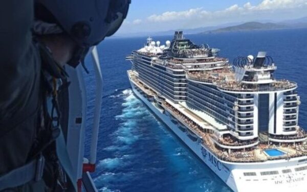 Guardia Costera de Italia evacúa a tripulante del MSC Seaside