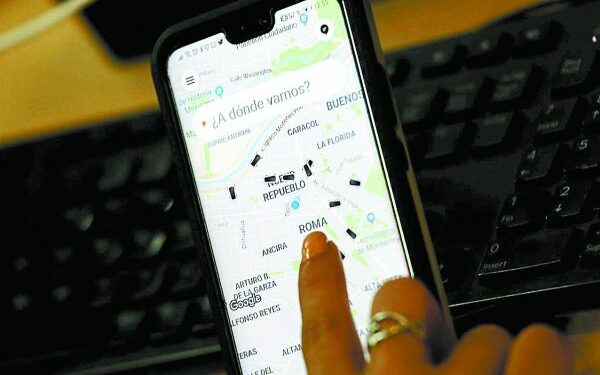 Hasta un mes antes se podrán reservar los viajes en Uber