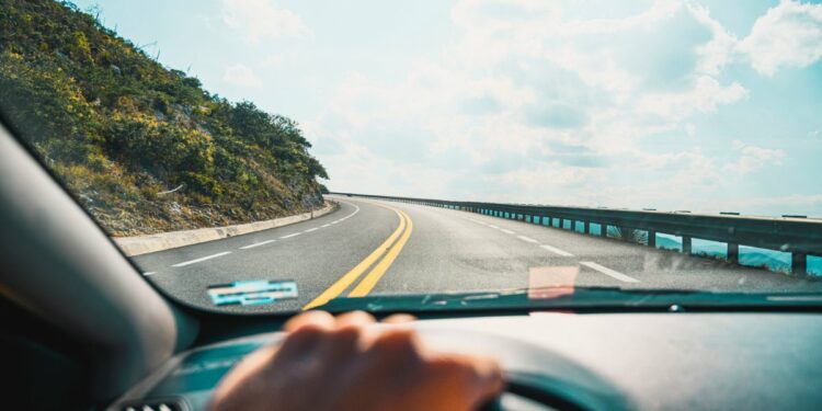 IRS aumenta la tarifa estándar por millaje para el resto de 2022 – Telemundo New York (47)