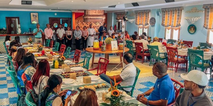Iberostar presenta su programa de bodas a touroperadores y agencias de viajes
