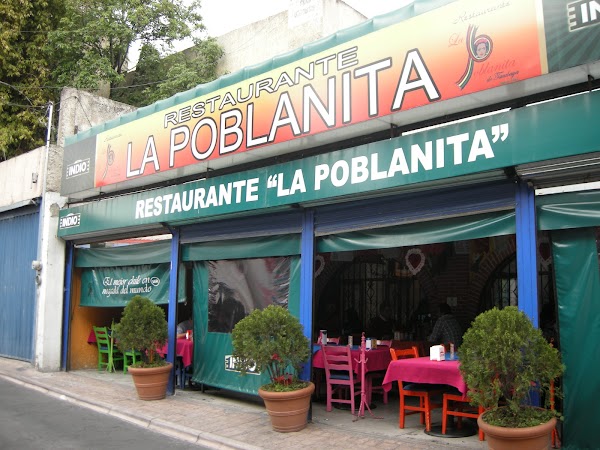 La Poblanita de Tacubaya la mejor opción para comer chiles en nogada en la CDMX