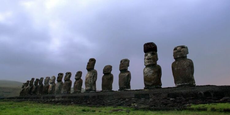 La isla de Pascua vuelve a abrirse tras dos años - Viajes