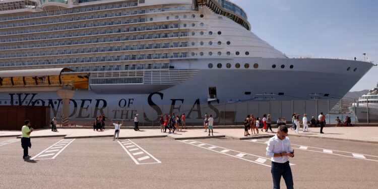 Quienes no están vacunados contra el COVID 19 ya pueden volver a subir a un crucero en los Estados Unidos