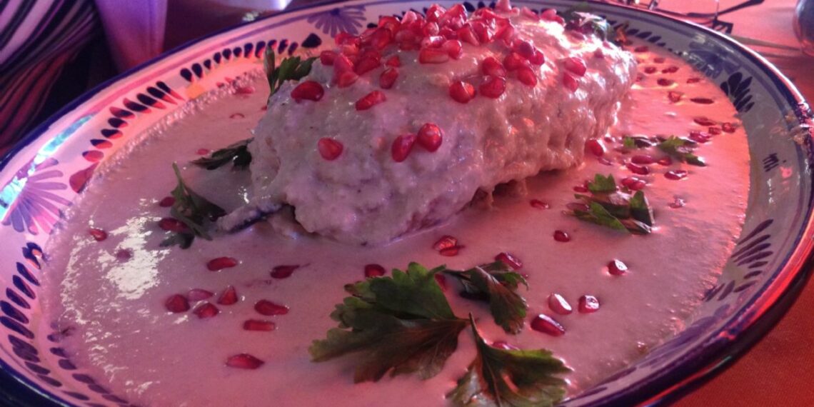 Los 5 mejores lugares para comer chiles en nogada en la CDMX