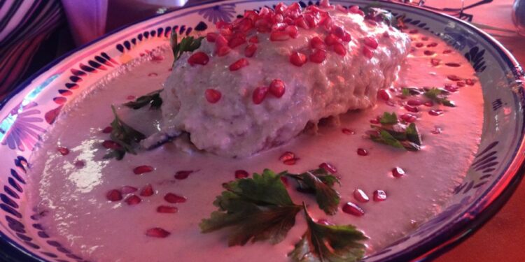 Los 5 mejores lugares para comer chiles en nogada en la CDMX