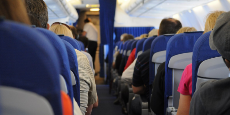 Los mejores trucos para encontrar pasajes baratos en avión