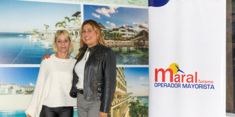 Adriana Llano y Cristina Manfrino