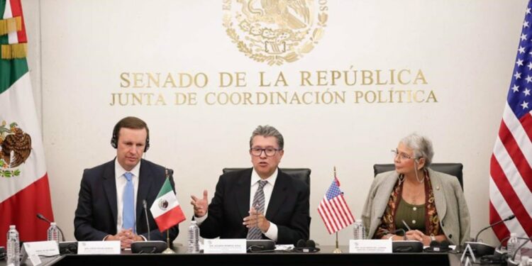 Pide Monreal a congresistas estadounidenses no usar electoralmente migración y recuerda promesas de Biden