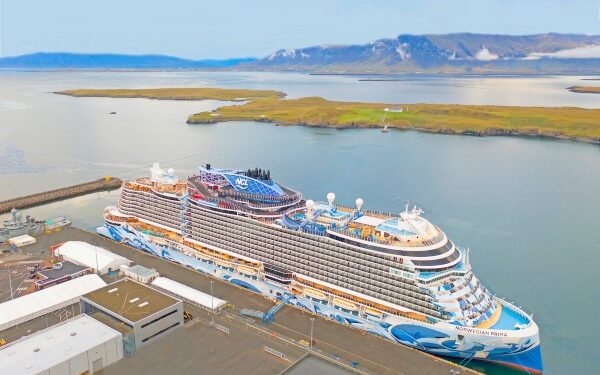 Norwegian Cruise Line realiza primer bautizo de un gran crucero en Puerto de Reykjavik – PortalPortuario