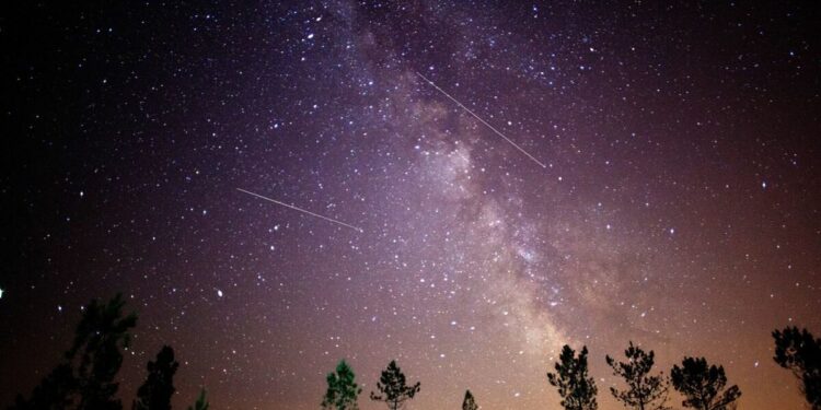 Perseidas 2022: los cinco mejores destinos en Espaa para ver la lluvia de estrellas