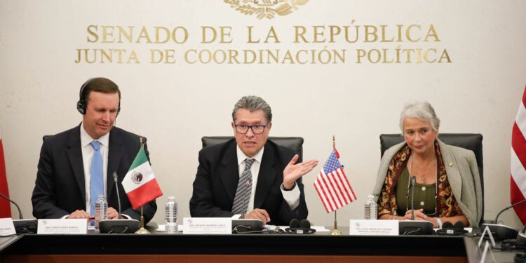 Pide Monreal, alejar tema migratorio del proceso electoral en Estados Unidos