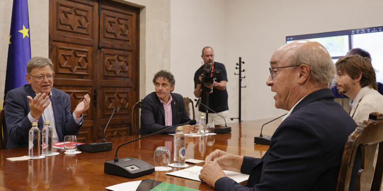 Puig bonifica con seis euros a los hoteles valencianos que participen en el Imserso ante la inaccin de Belarra