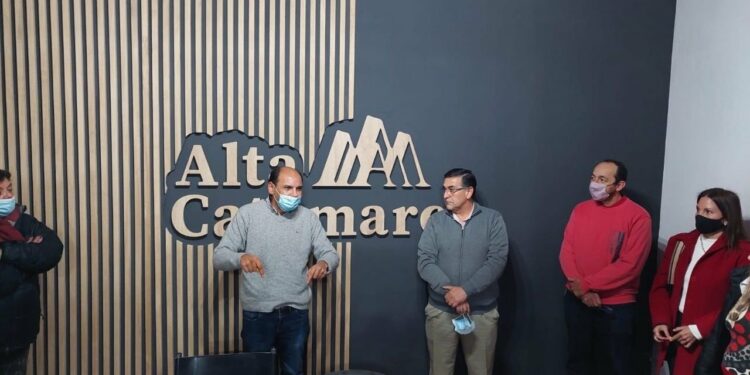 Recorrido por las nuevas oficinas de la Asociación de Agencias de Viajes