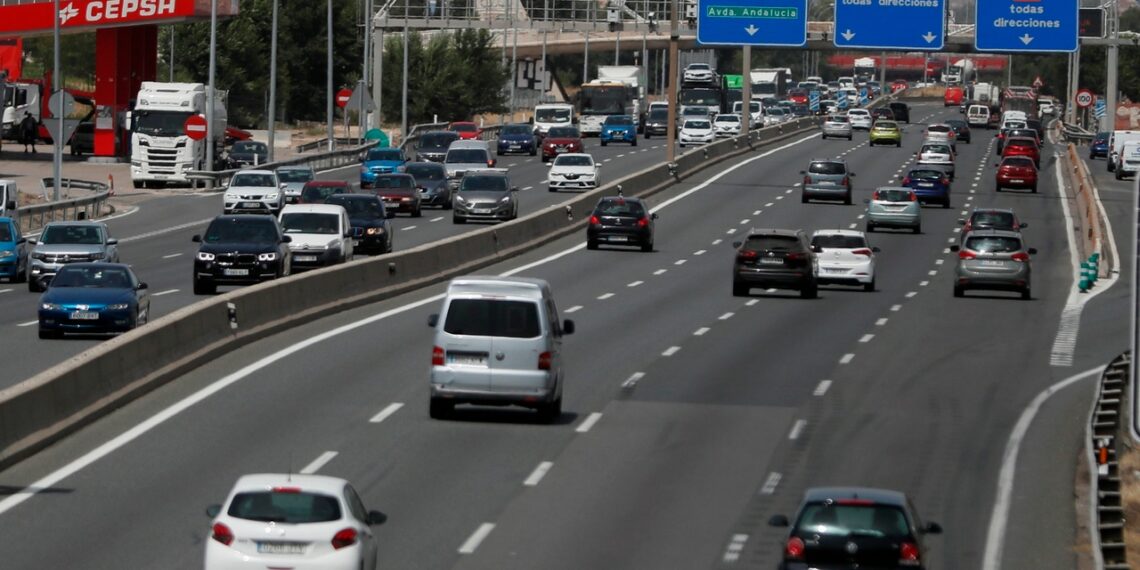 Retenciones en varias carreteras durante la operación retorno del verano