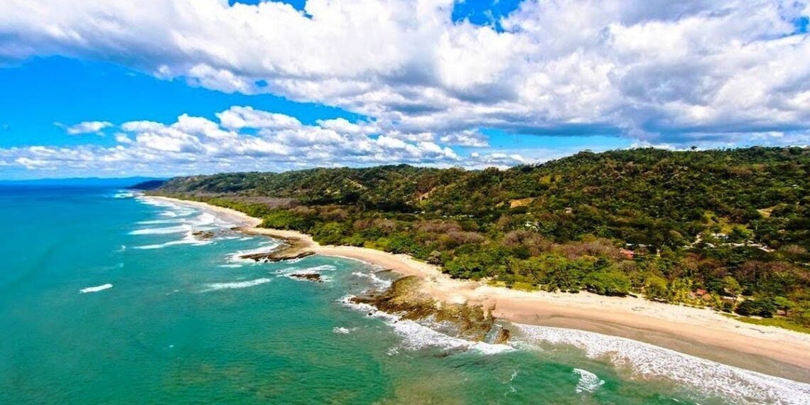 Santa Teresa y Uvita entre los mejores destinos de Centroamérica para viajar sin compañía
