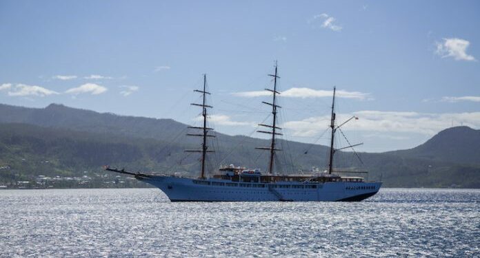 Sea Cloud Cruises ofrece itinerario en honor a músico francés Georges Brassens