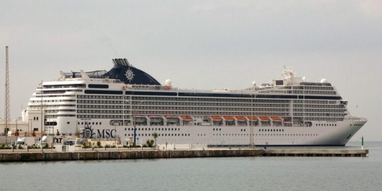 Solo dos cruceros 'bailarán' en la Feria de Málaga