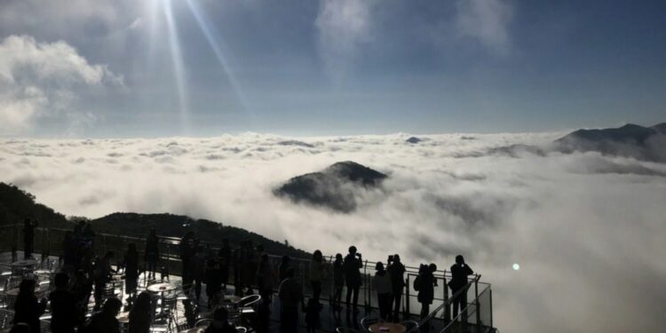 Unkai: el mar de nubes de Japón