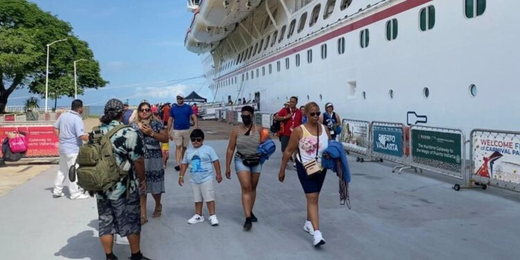 Vallarta recibirá este mes 5 cruceros y 2 buques